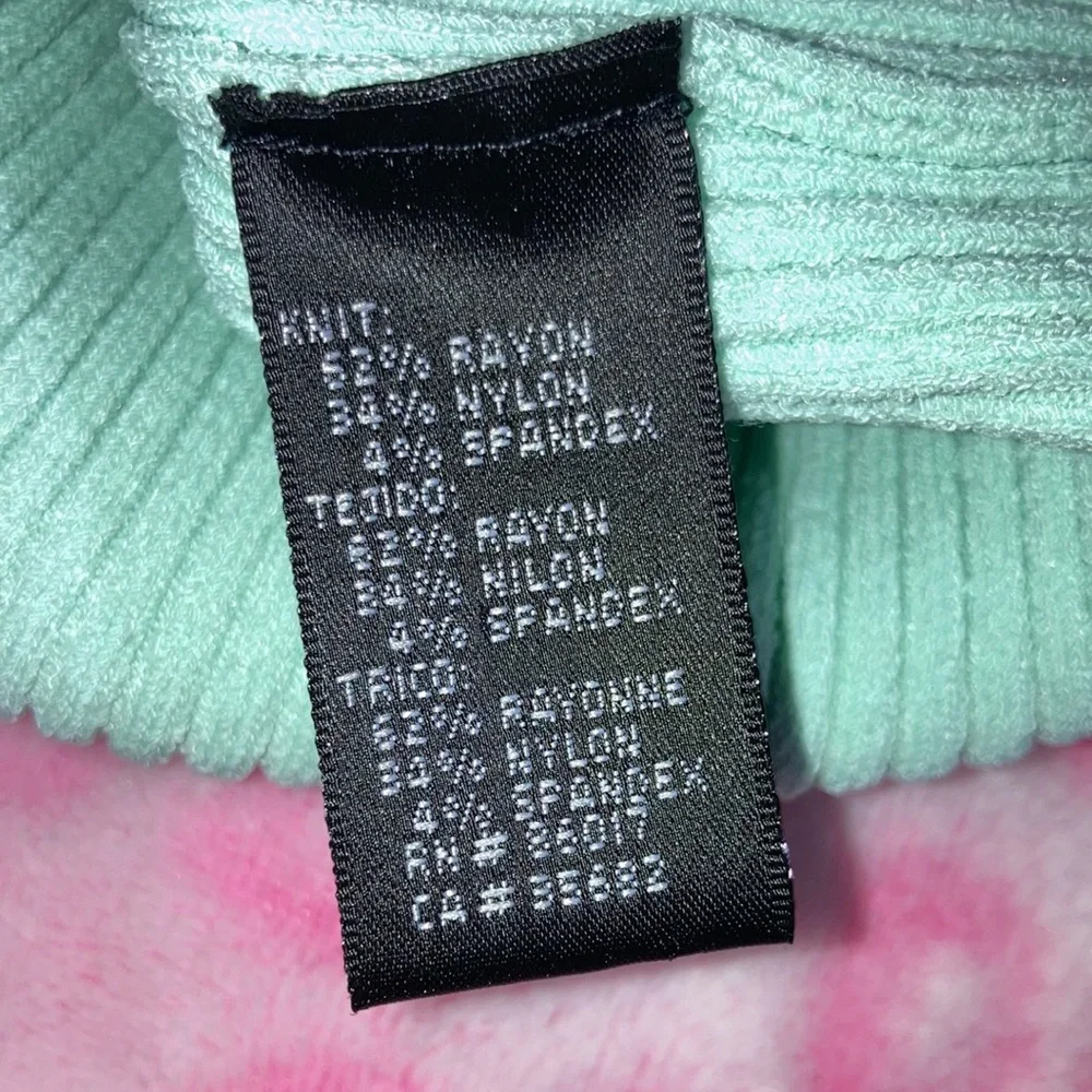 👗Bebe Mint Cardigan 👗 - Picture 3 of 4